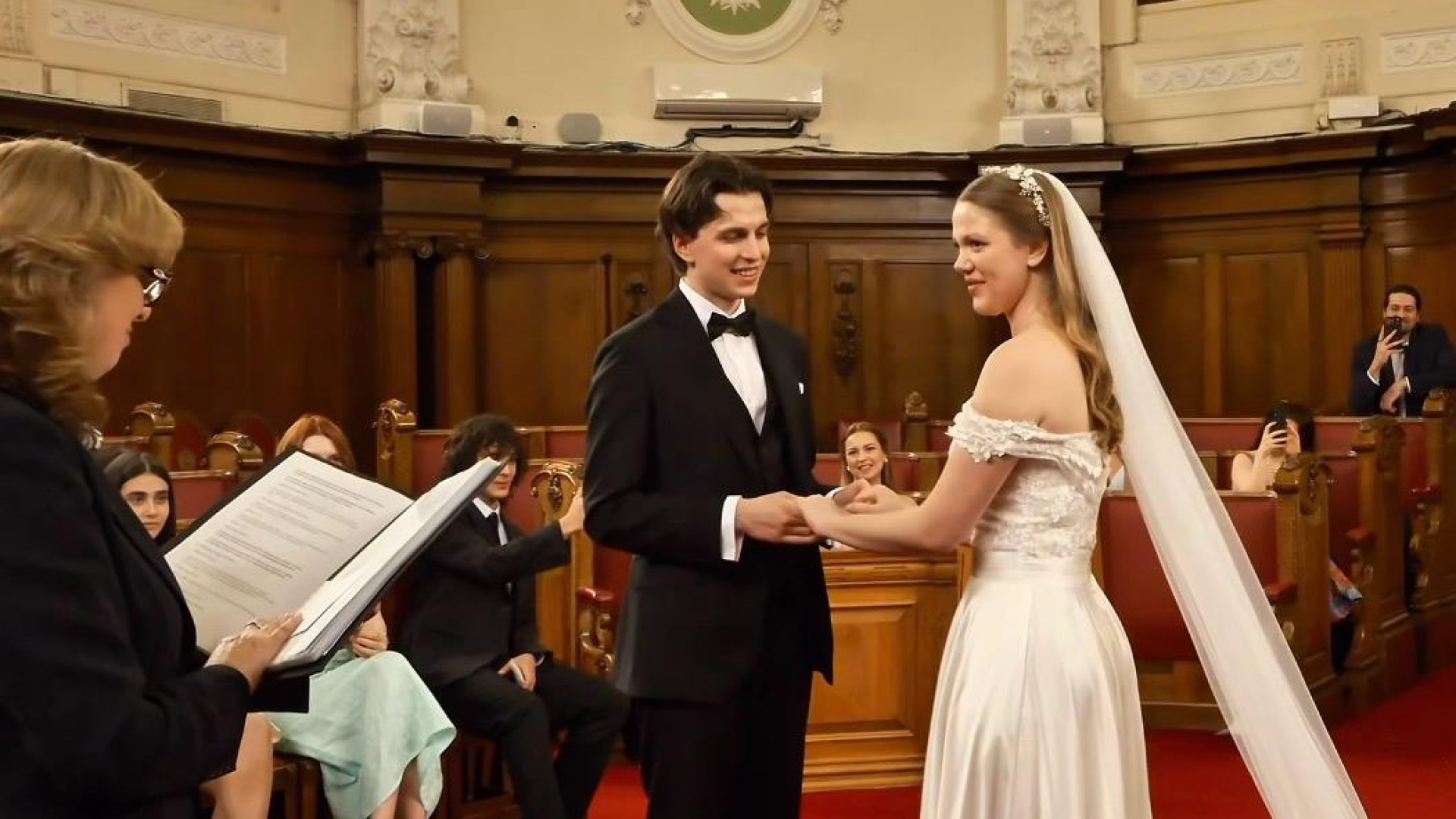 Serel Yereli düğünün perde arkasını paylaştı