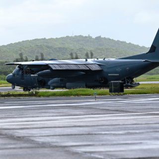 ABD'nin İran'da 'mahsur kalan' iki uçağı imha edildi