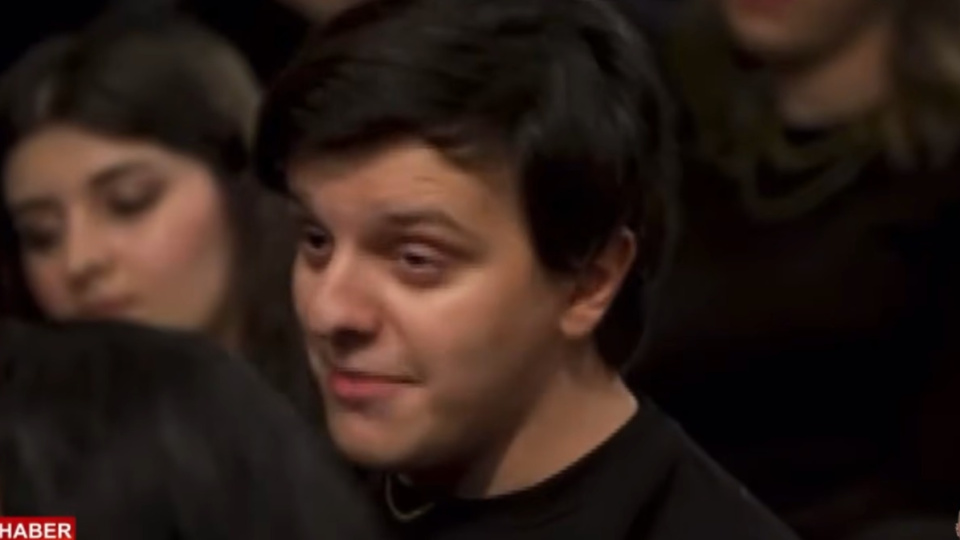 Cezaevinden firar etti, 'talk show'a çıktı! Yakalandı!