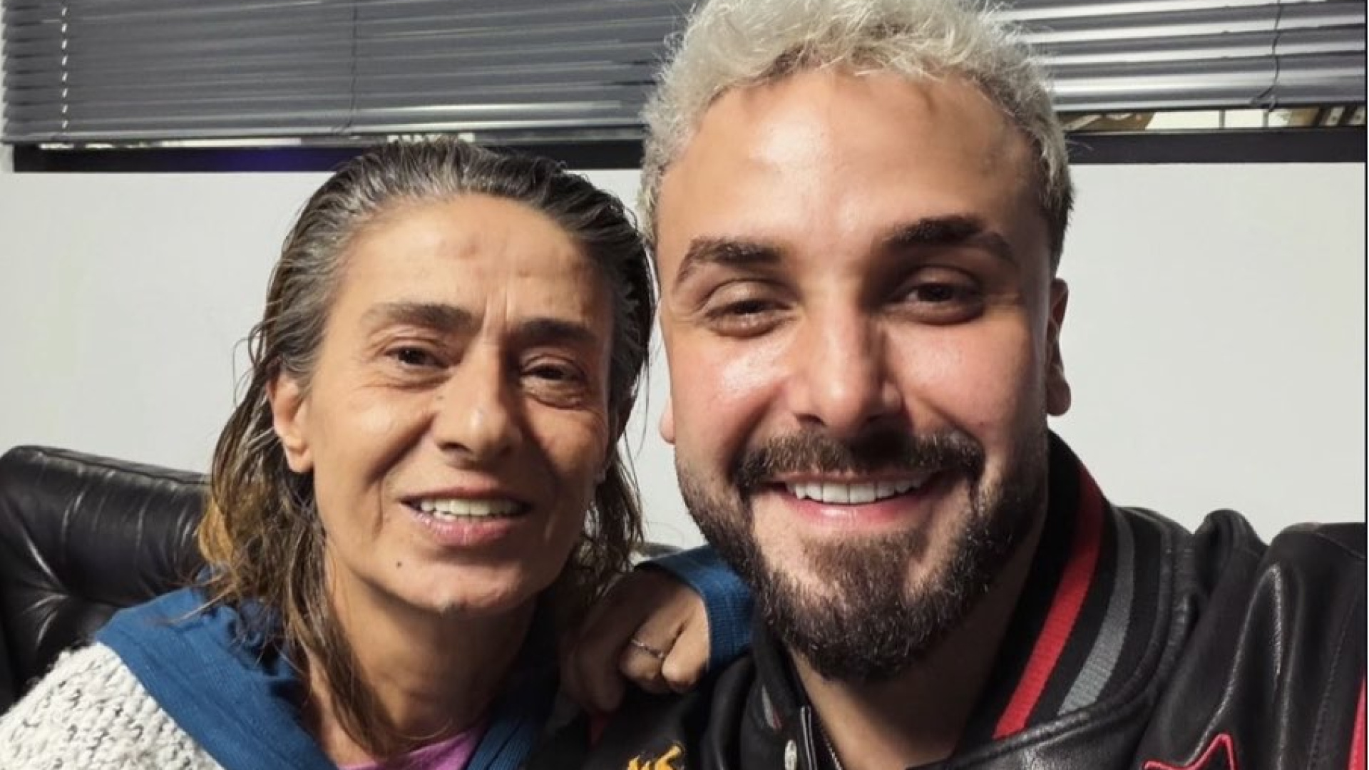 Yıldız Tilbe ile Sefo'dan 'şarkı fotoğrafı' - Maga…