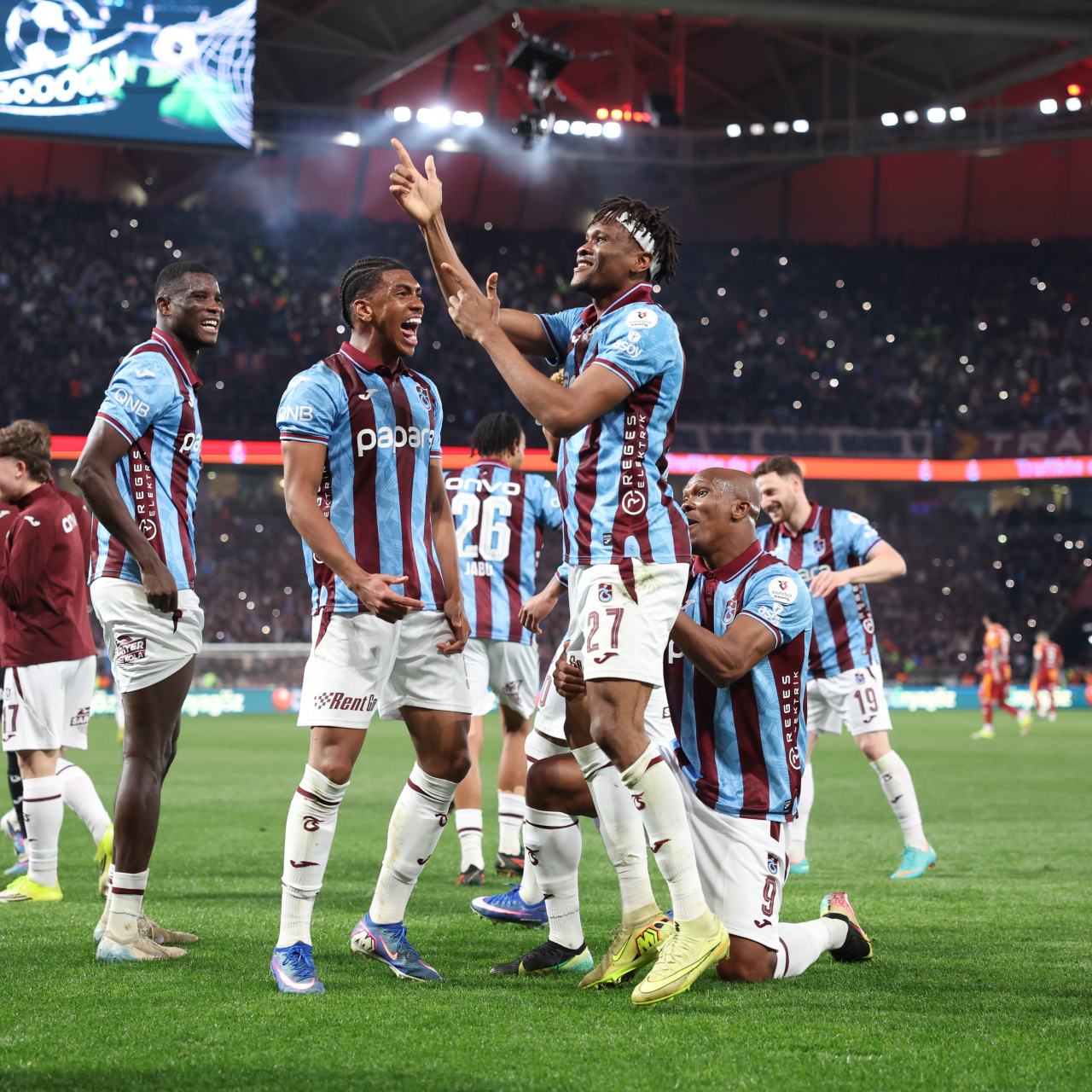 Trabzonspor’un galibiyetiyle zirve yarışı kızıştı!