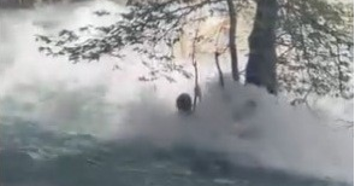 Berdan Çayı'nda akıntıya kapılıp kayboldu! Arama devam ediyor