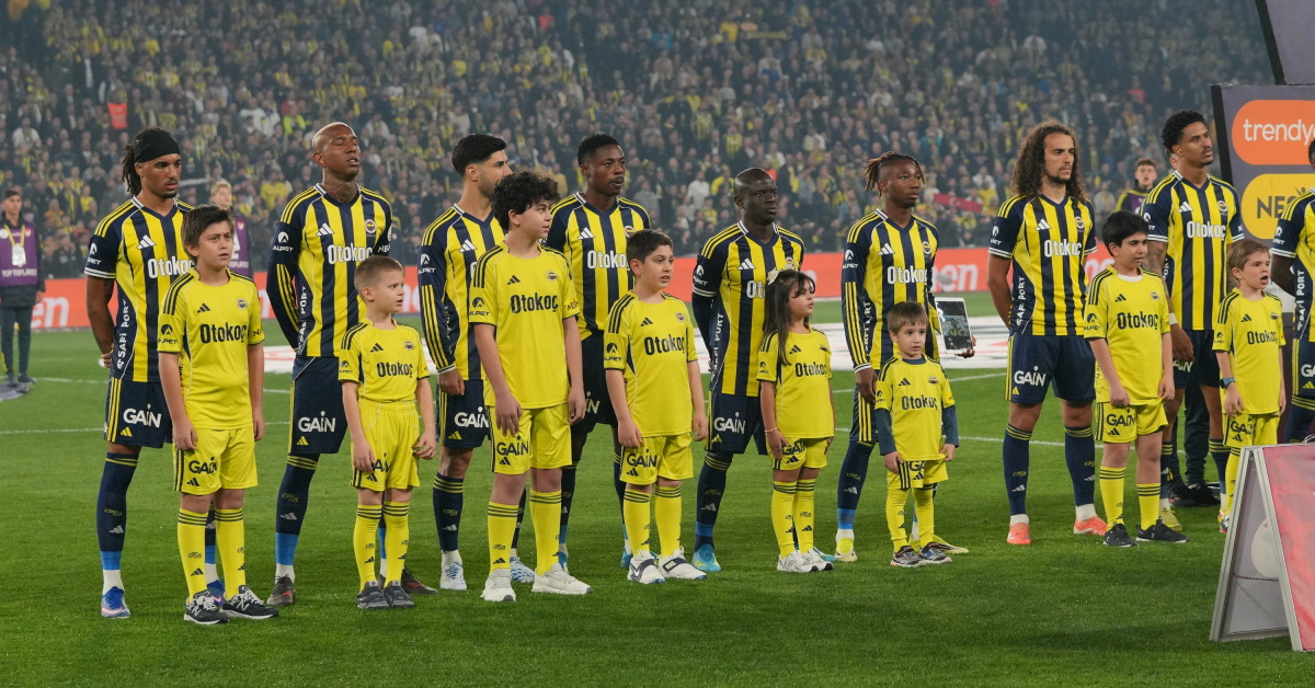 Fenerbahçe'nin Beşiktaş Derbisinde İlk Yabancı Oyuncuları!