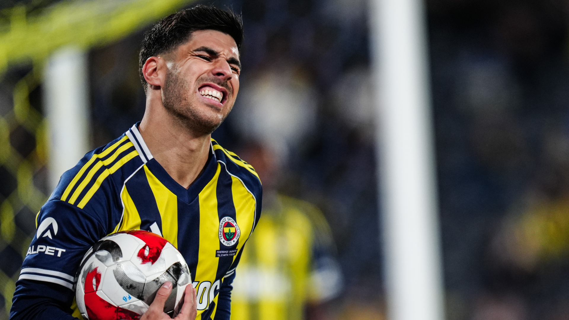 Fenerbahçe'de Marco Asensio Sakatlık Şoku: Beşiktaş Maçında Yerini Fred'e Bıraktı