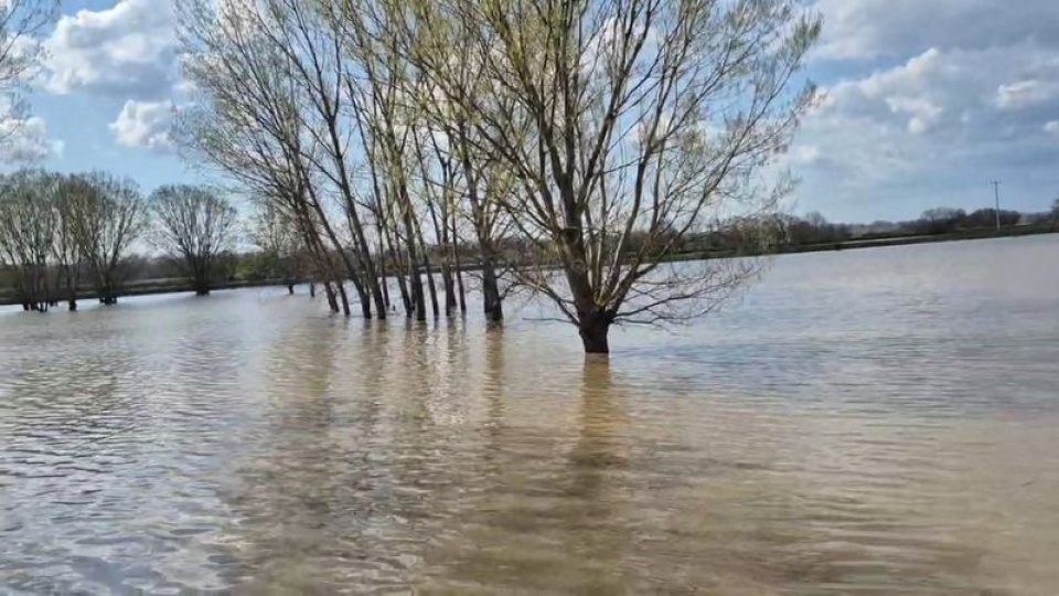 Meriç taştı, sular yollara ulaştı