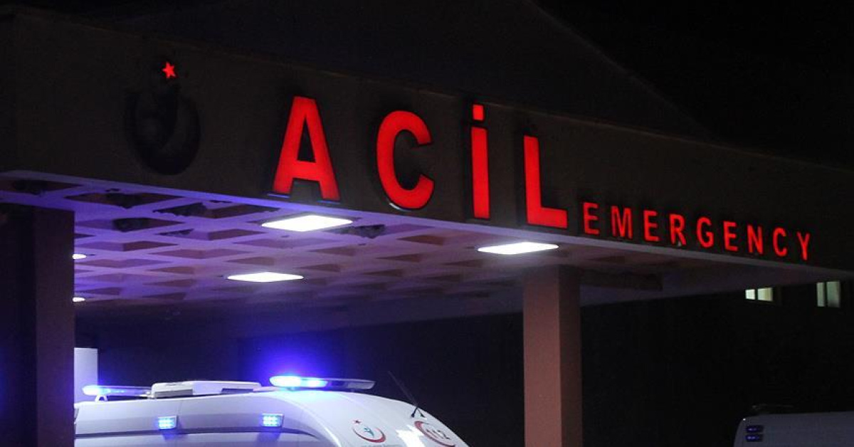 Bağcılar'da 17 yaşındaki çocuk polisleri yaraladı
