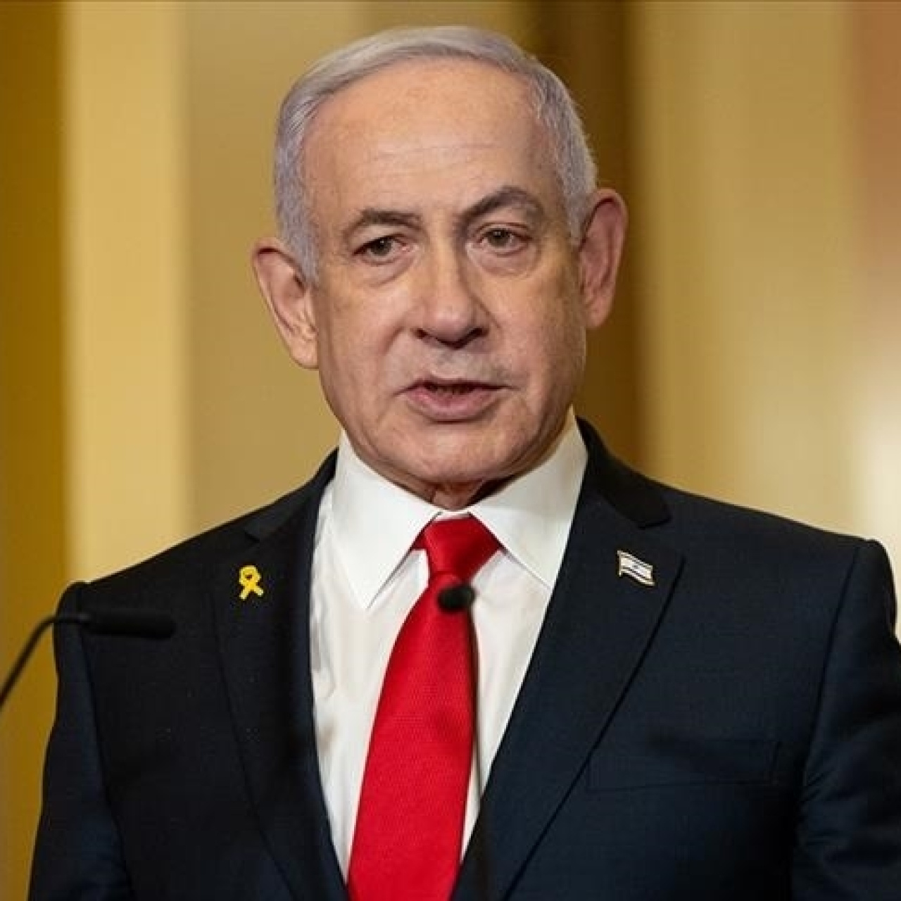 Netanyahu İsrail Yüksek Mahkemesi'ni hedef aldı