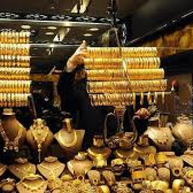 Jeopolitik riskler altın fiyatlarını baskılıyor