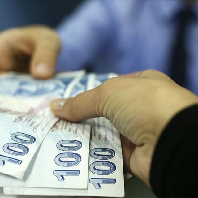 Nisan ayı yaşlı ve engelli aylığı yattı mı?