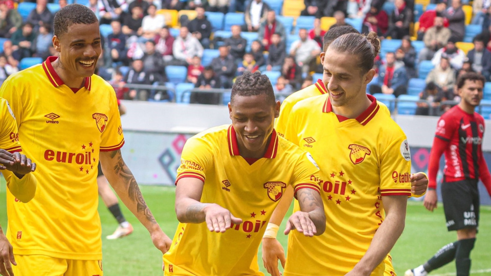 Türkiye'nin gözü Göztepe'de olacak!