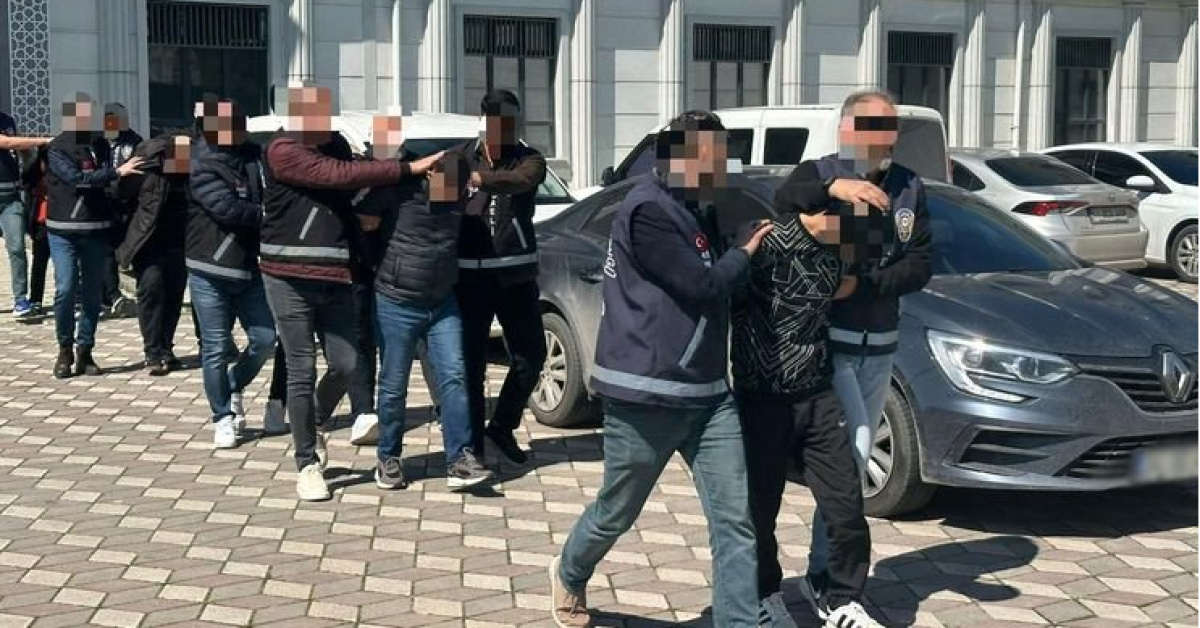 Kocaeli'deki eğlence mekanı baskınında tutuklu sayısı 12'yeçıktı