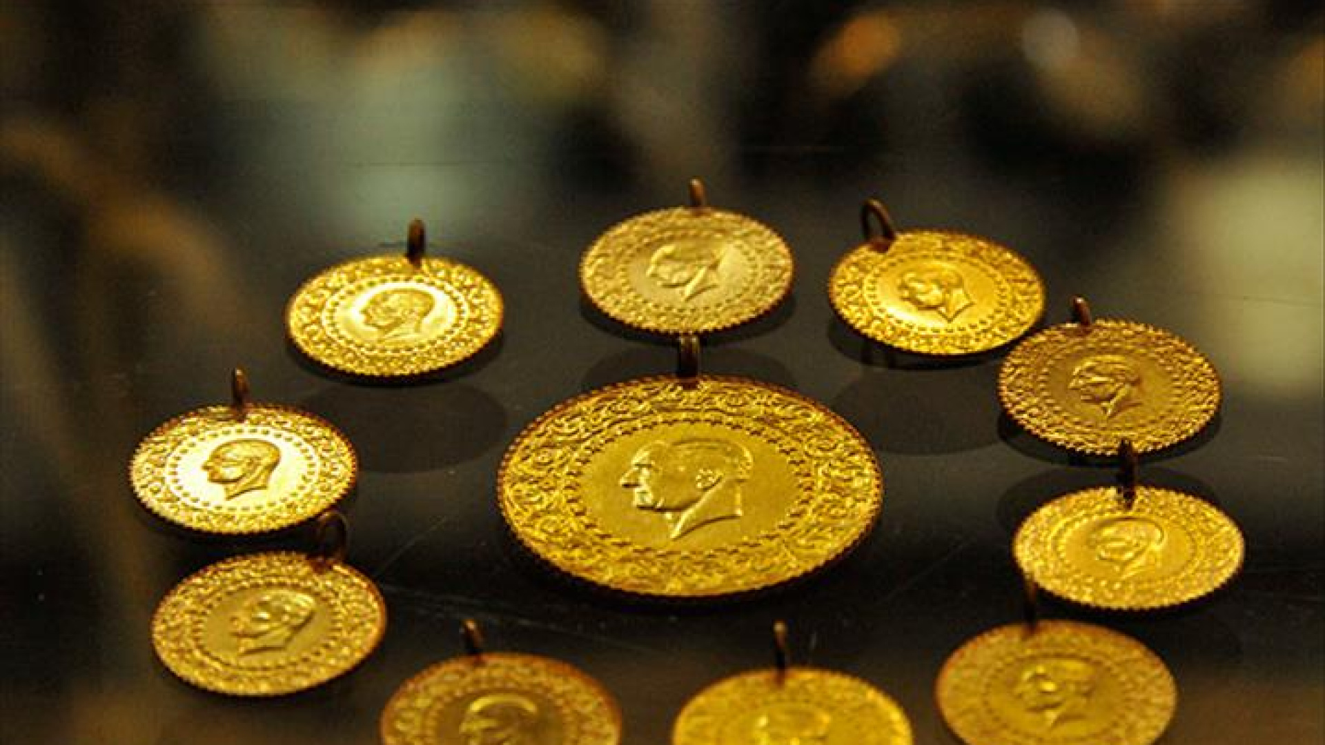 CANLI ALTIN FİYATLARI 7 NİSAN 2026: Canlı altın kuru ile bugün 14-22 ayar bilezik, tam, yarım, çeyrek altın ve gram altın ne kadar?