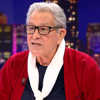 Neco'dan kızlarına sitem