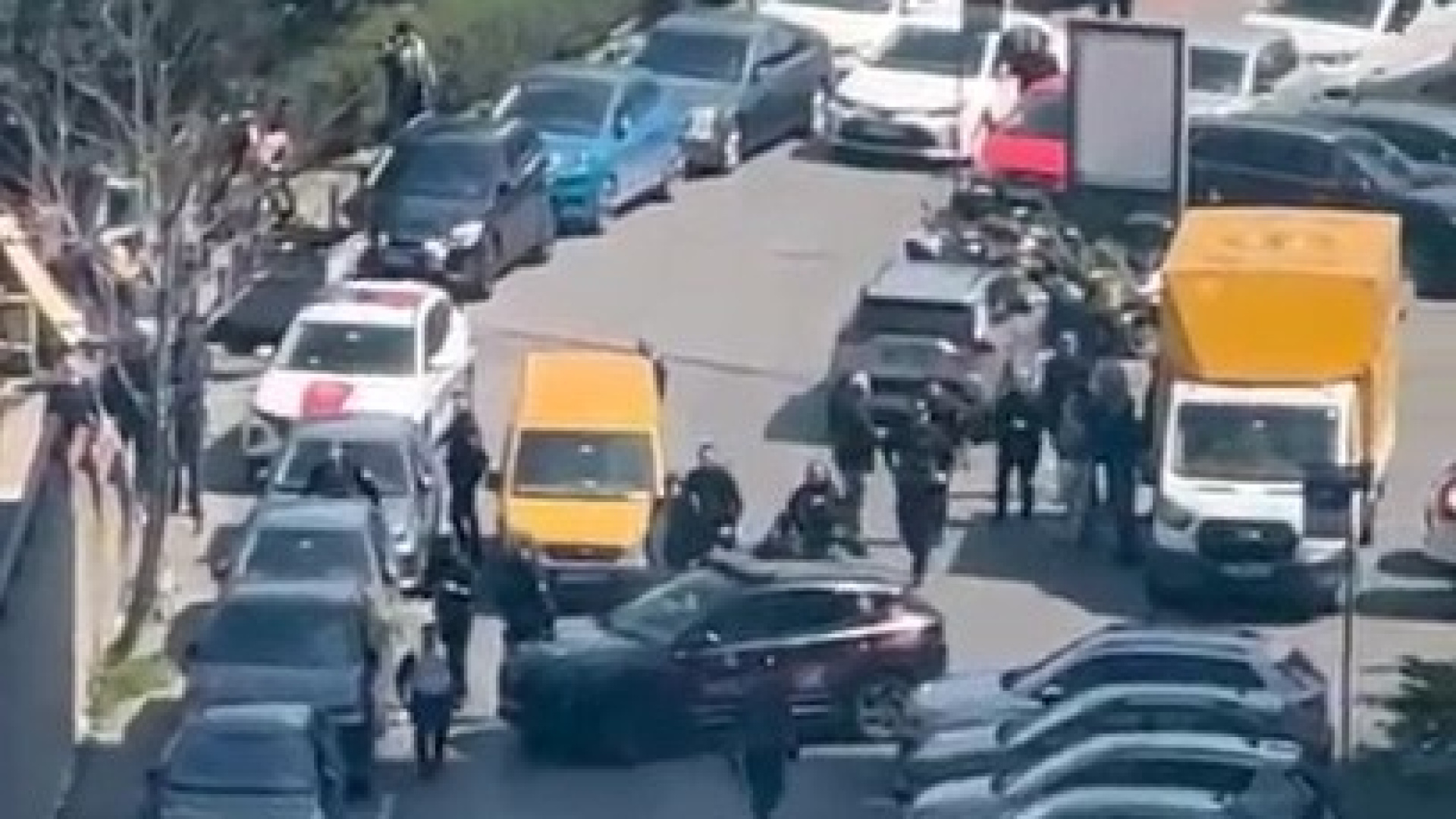 Son dakika: İsrail Başkonsolosluğu önünde silah sesleri | Son dakika haberleri