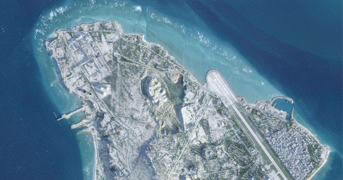 İran ve ABD-İsrail, Hark Adası'nasaldırı