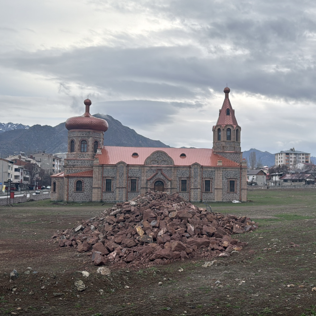 Tarihi Rus Kilisesi kütüphane olacak