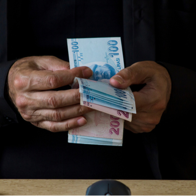 Asgari ücrete ara zam gelecek mi?