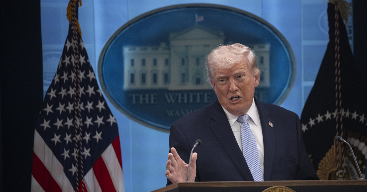 Trump İran'a Son Tehdit! 'Gece Medeniyet Yok Olacak'