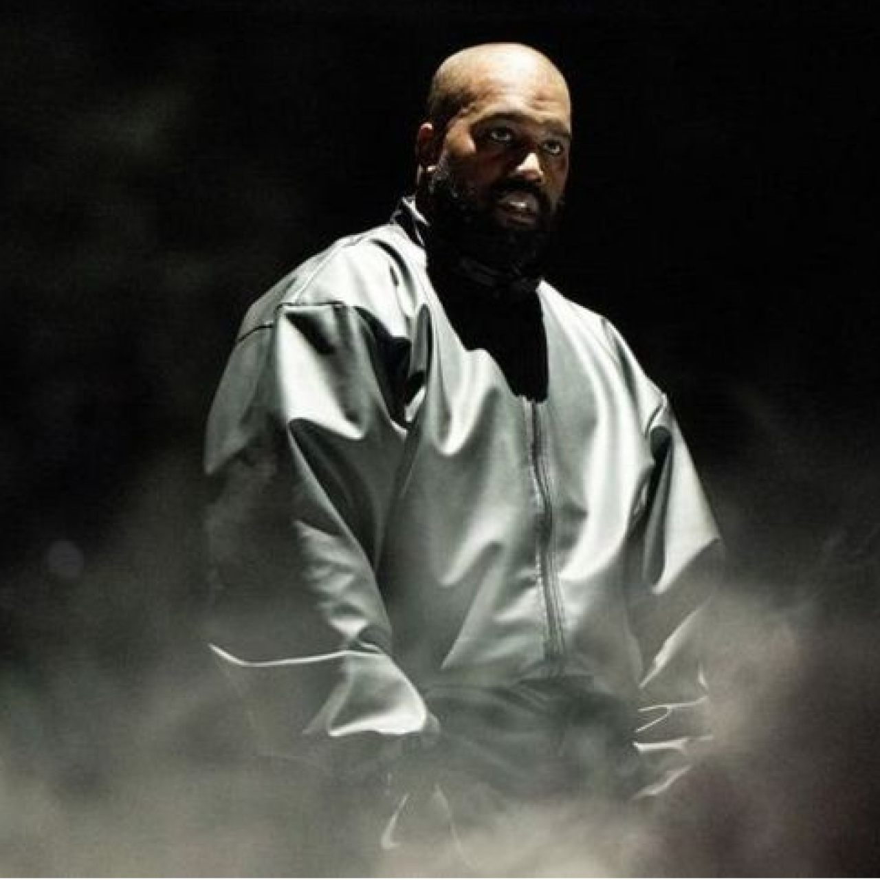 Ülkeye girişi yasaklandı