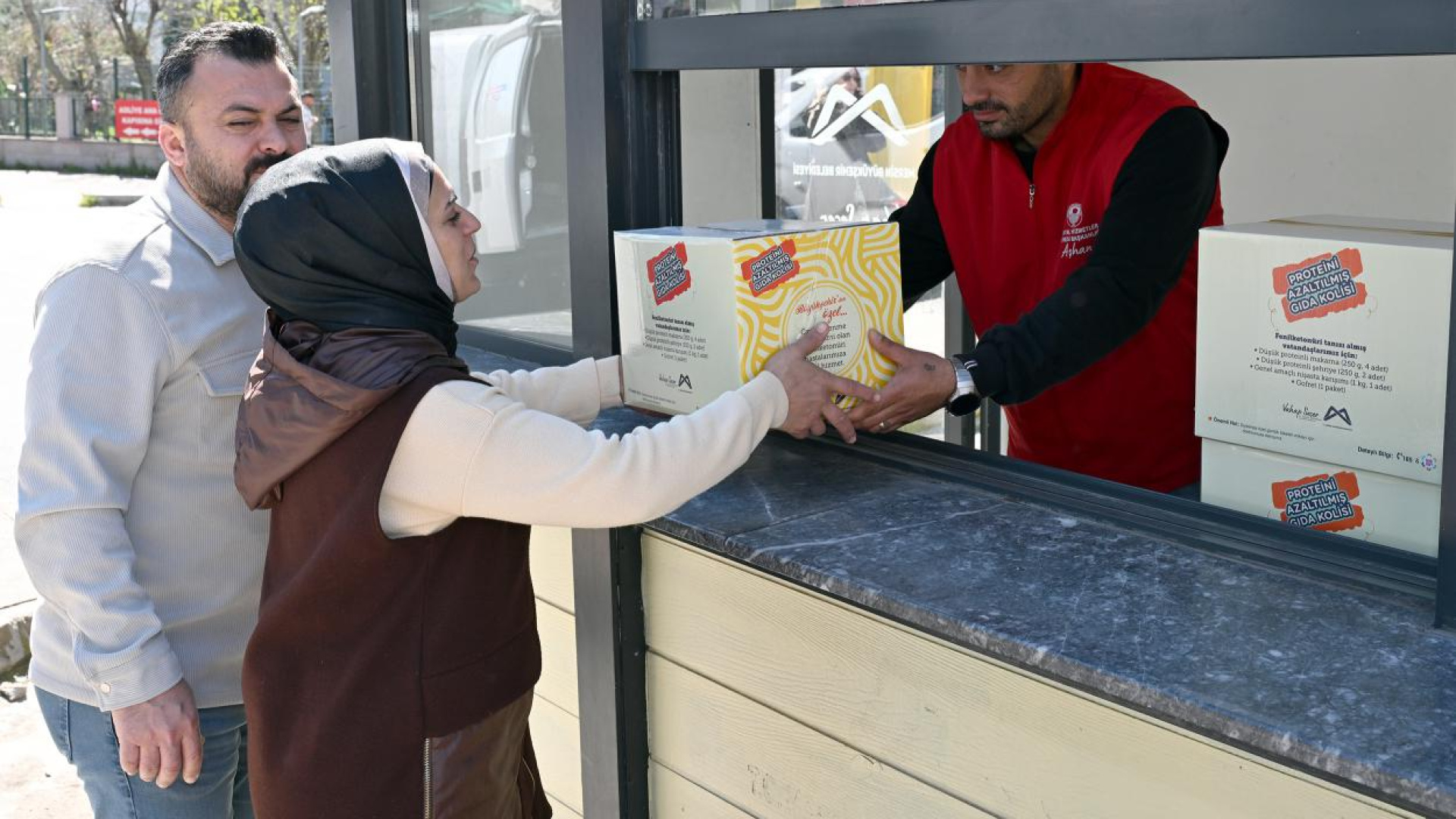 Mersin'de "Fenilketonüri" hastalarına gıda desteği…