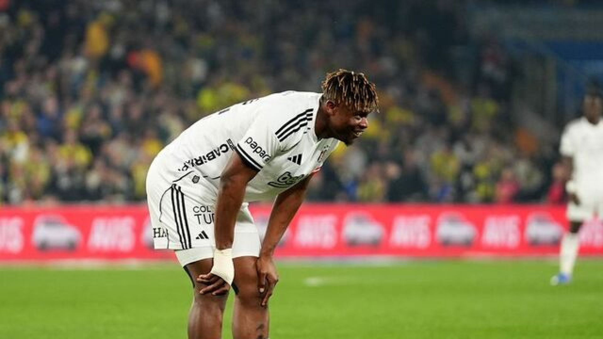 Beşiktaşlı Agbadou, Fenerbahçe Derbisi Sonrası Açıklamaları Nedeniyle PFDK'ya Sevk Edildi