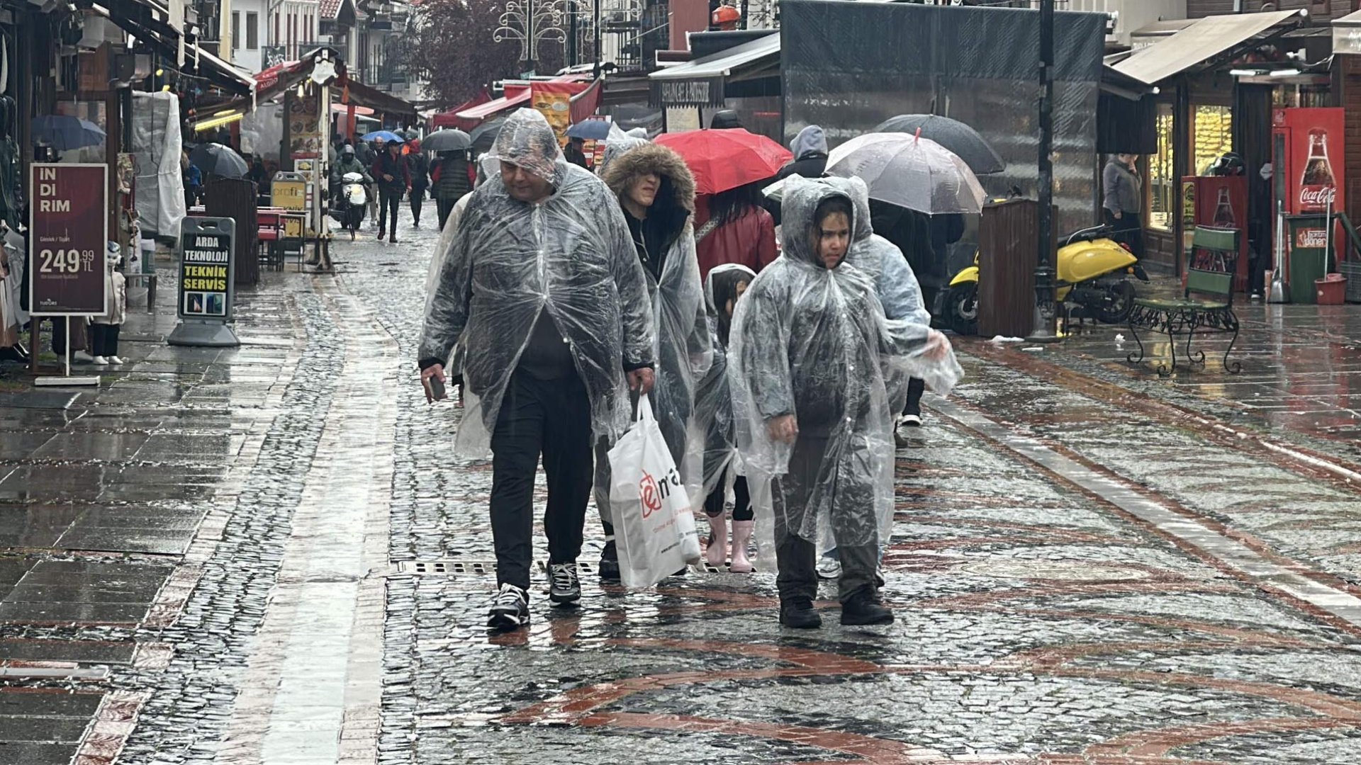 Son dakika! Meteoroloji'den 20 il için sarı kod! Sağanak yağmur ve fırtına etkili olacak - 8 Nisan Hava Durumu | Son dakika haberleri