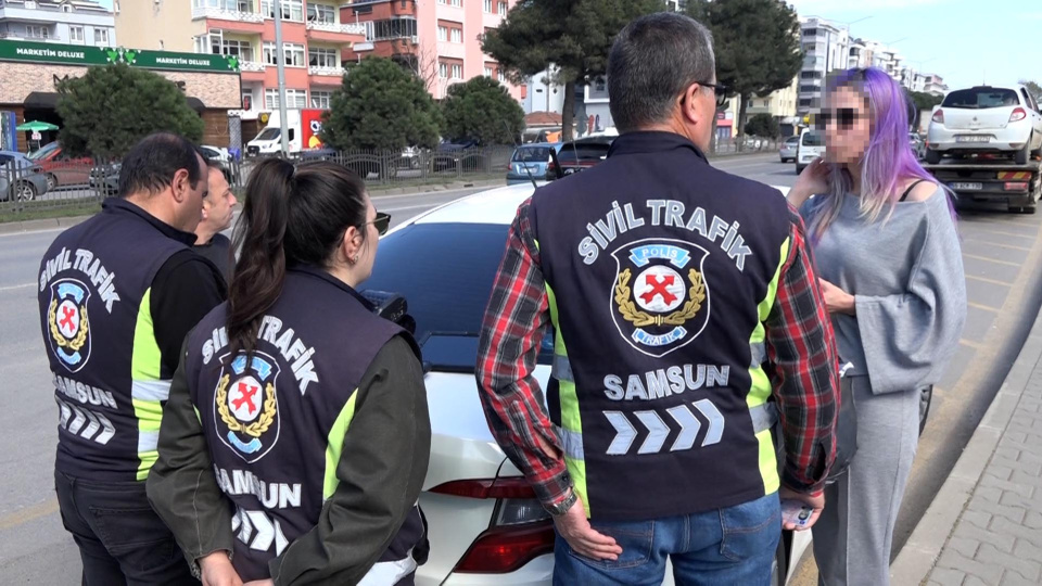 Korsan taksici, yolcuları suçladı