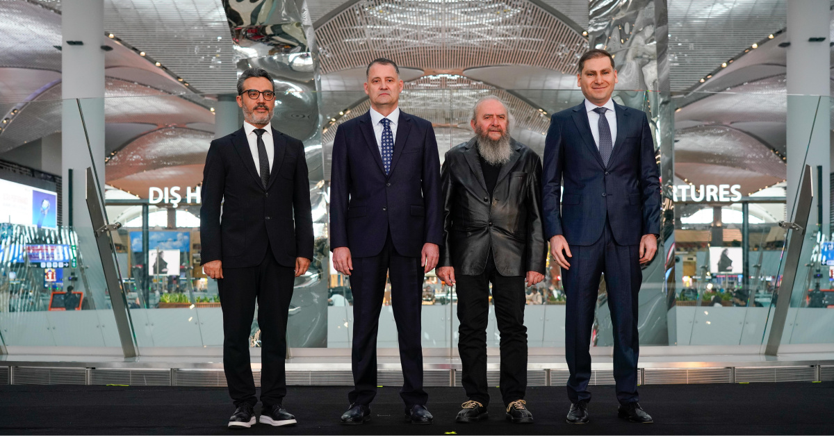 İGA İstanbul Havalimanı'nda dev sanat heykeli açılış