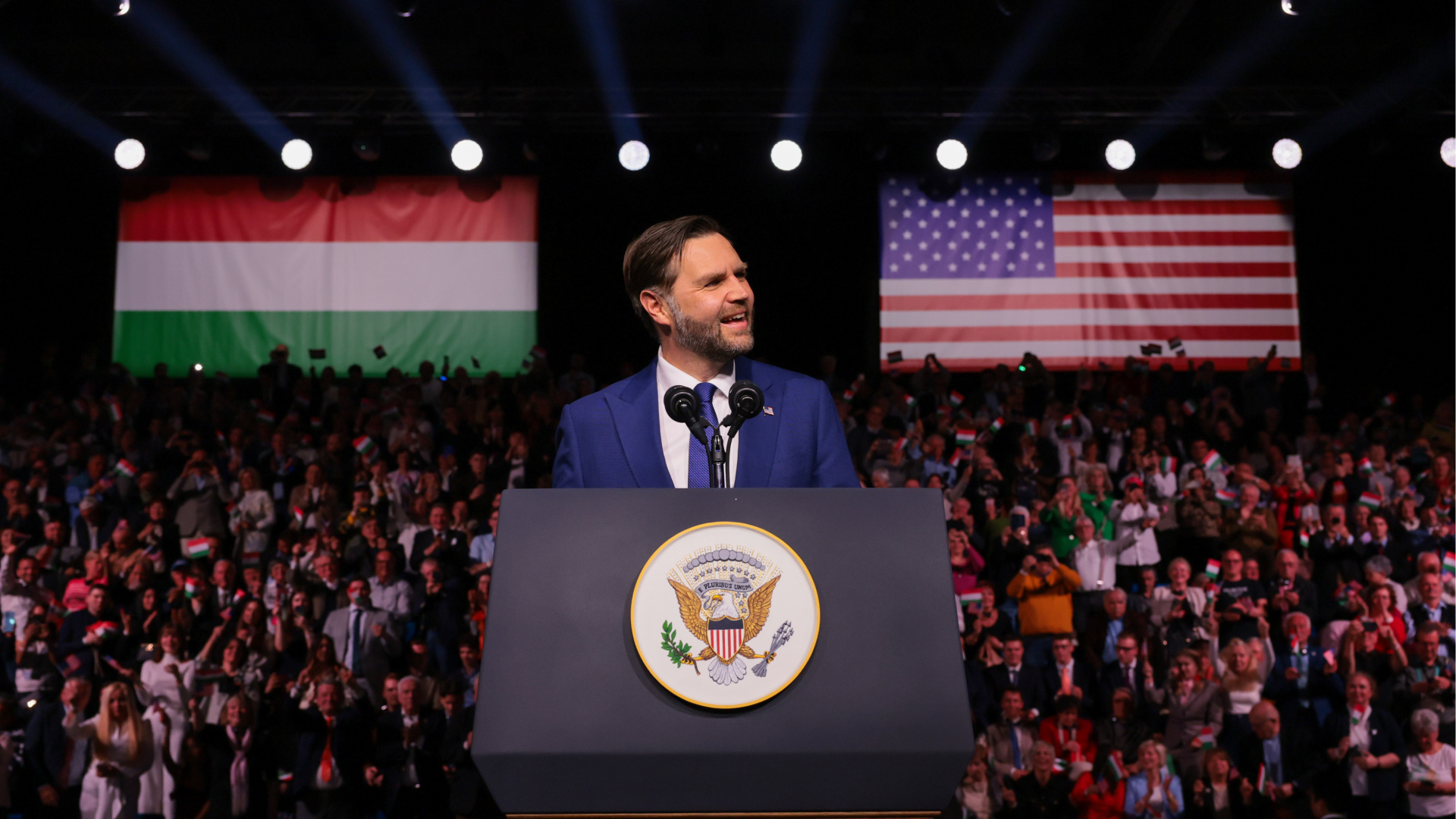 Vance'ten İran'a Övgü ve Tehdit: 'İyi Niyetli Olmazlarsa Trump'ın Oyun Oynanacak Biri Olmadığını Anlarlar'