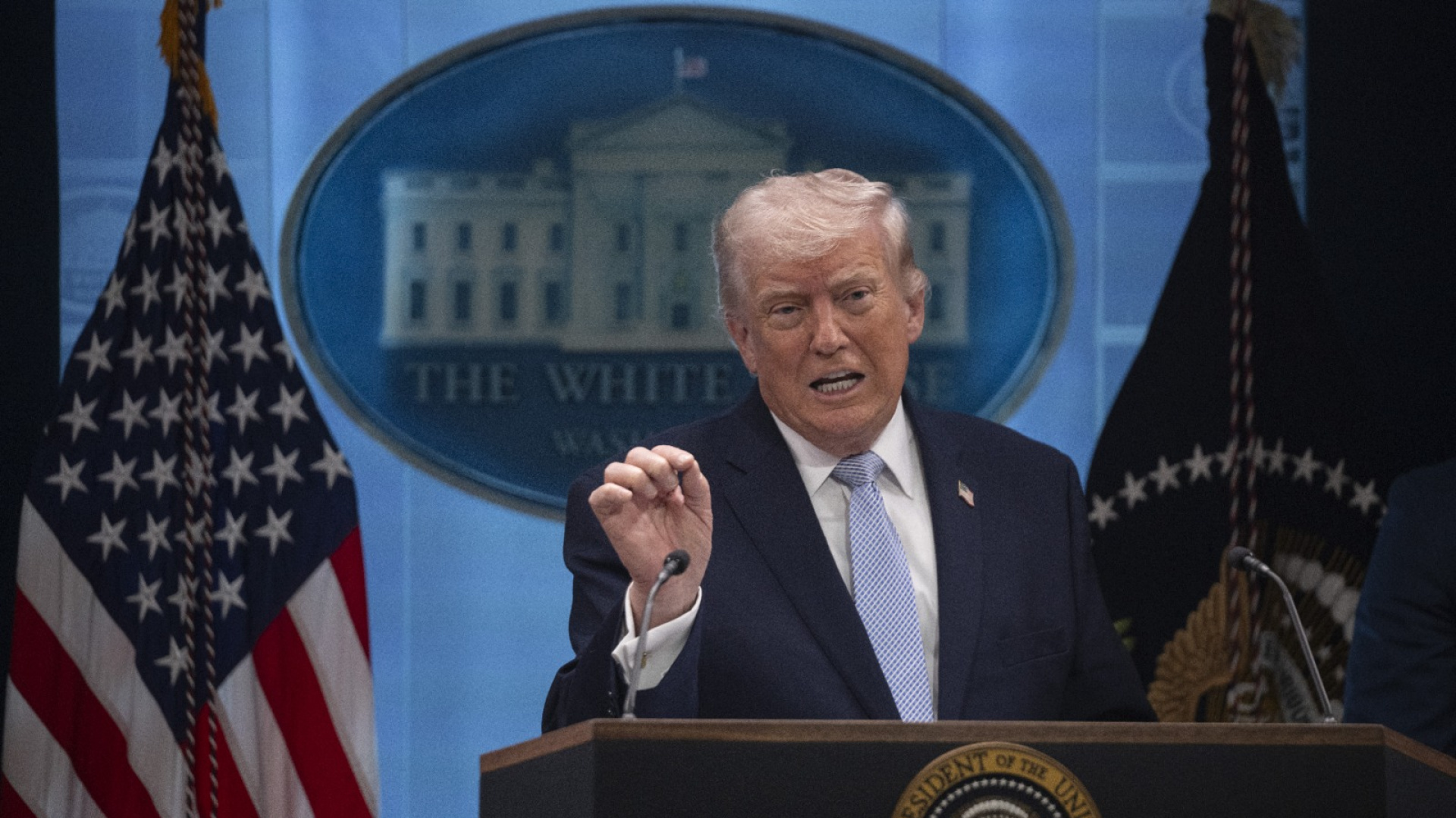 Son dakika: ABD Başkanı Trump: İran'la yakın çalışıyoruz | Dış Haberler