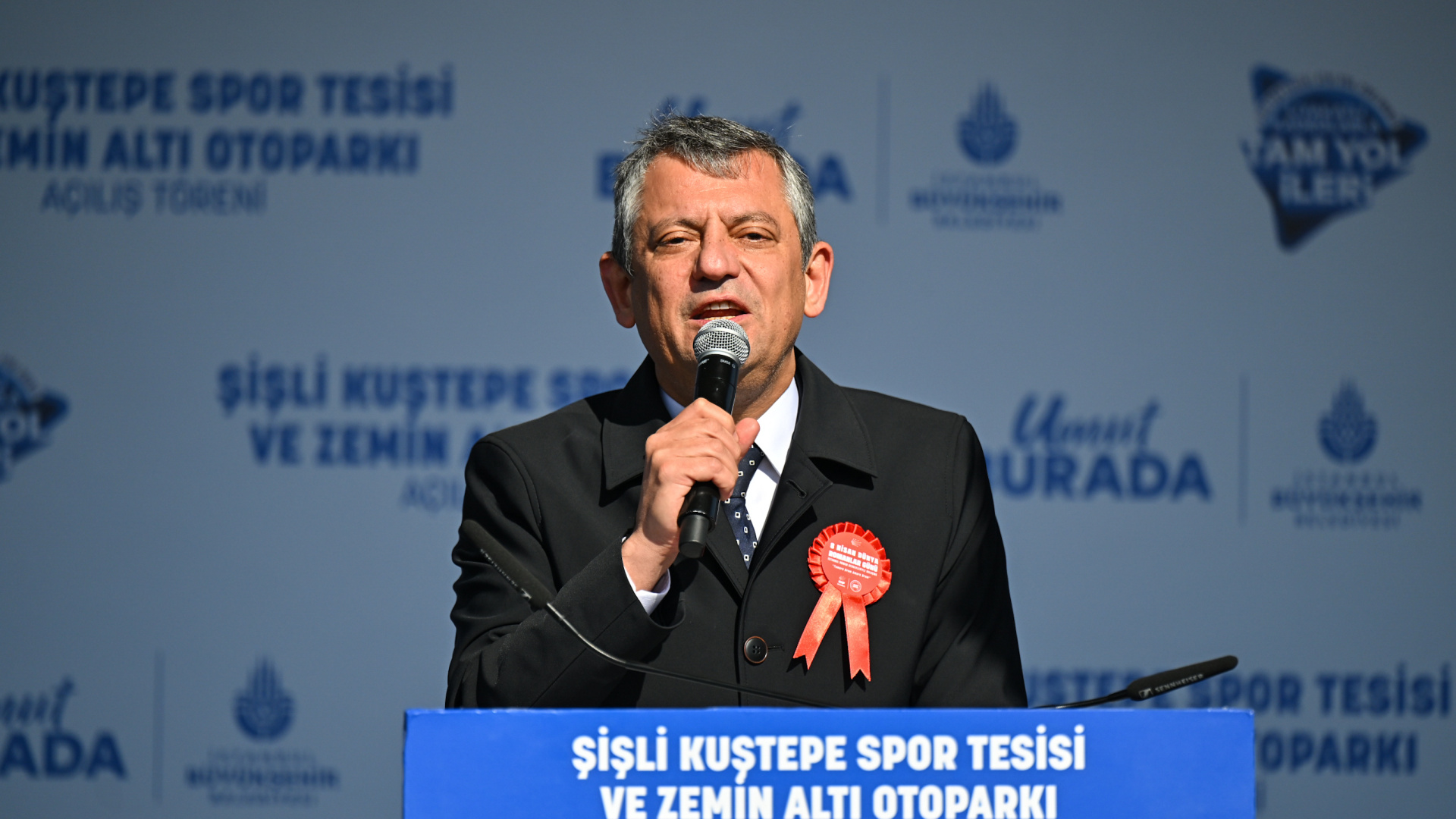 Özgür Özel: Savaşın Kazananı Yok, En Çok Kadınlar ve Çocuklar Kaybeder