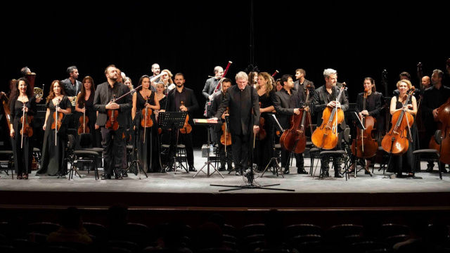 Süreyya Opera Sahnesi'nde dünya prömiyeri gecesi