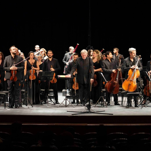 Süreyya Opera Sahnesi'nde dünya prömiyeri gecesi