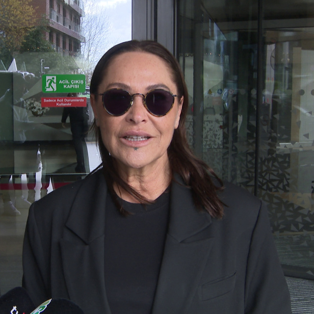 İbrahim Tatlıses'i ziyaret etti