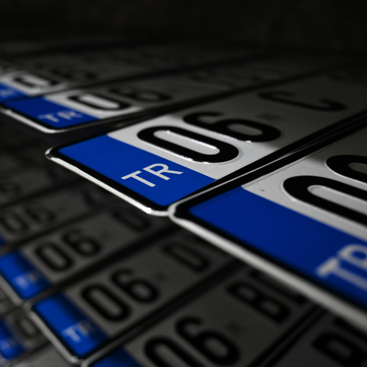 Hatalı plakalar ücretsiz değiştirilecek