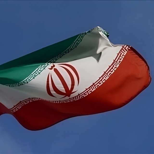 İran'dan Hürmüz Boğazı'nda alternatif rota