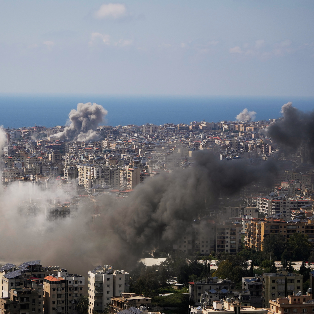 İsrail'den ateşkese rağmen Lübnan'a saldırı!