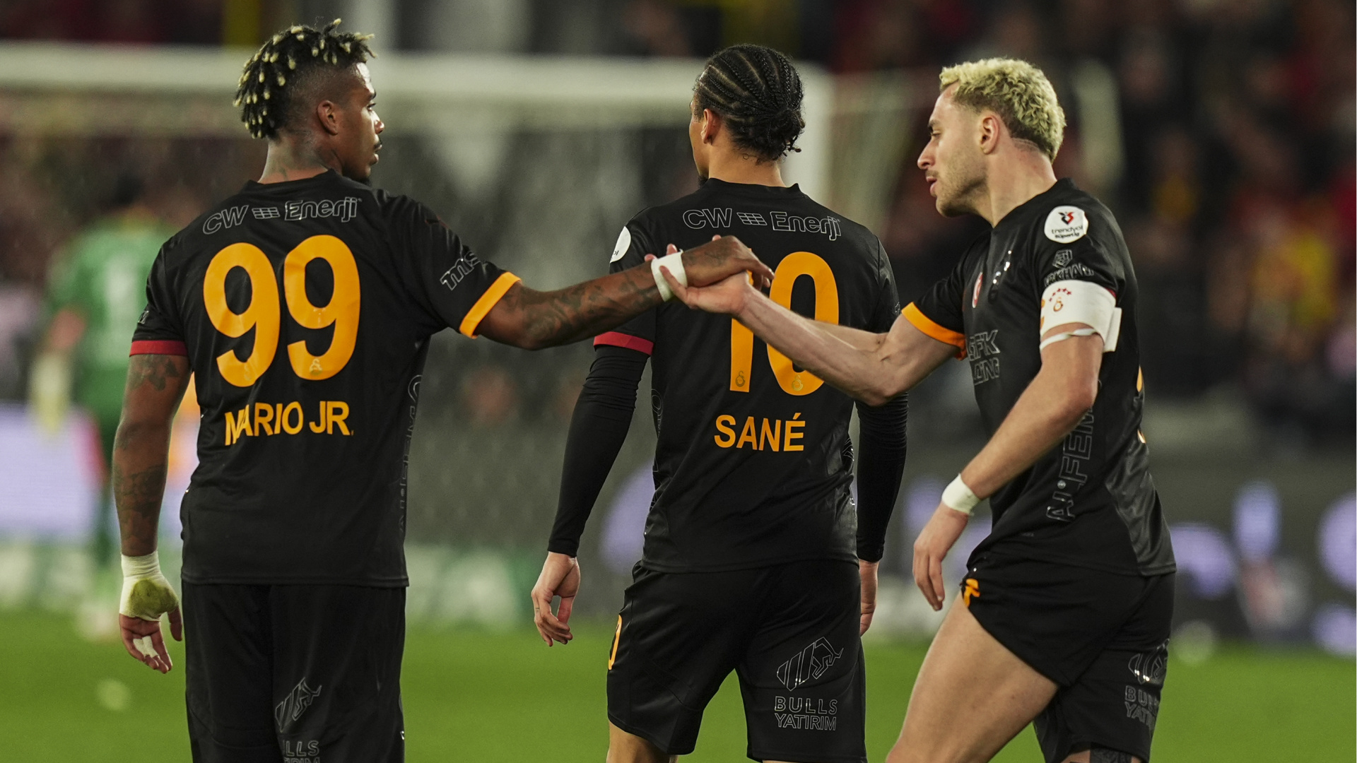 Spor yazarları Galatasaray'ın Göztepe galibiyetini değerlendirdi! - Galatasaray Haberleri