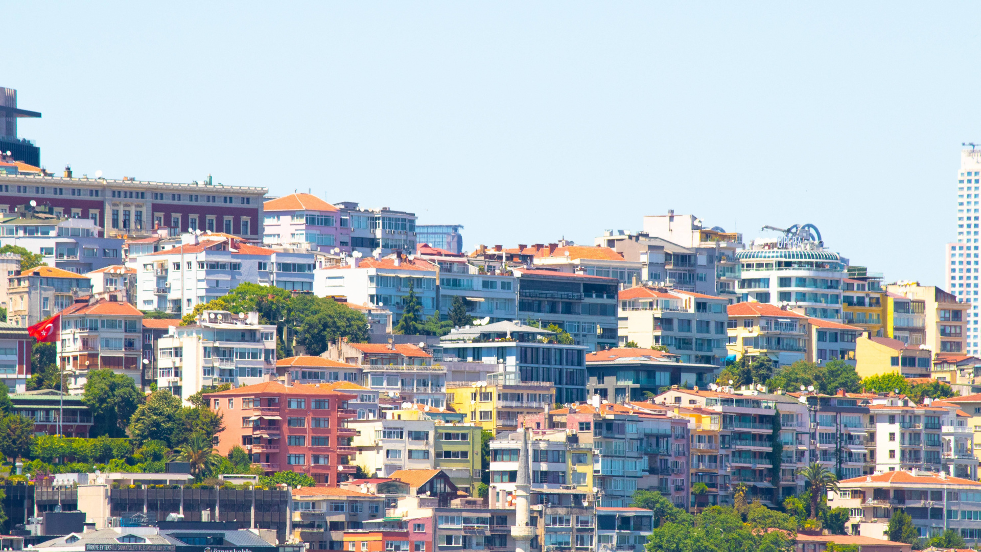 Yabancılar Türkiye’de o şehirlere akın ediyor: En çok ev alınan iller belli oldu