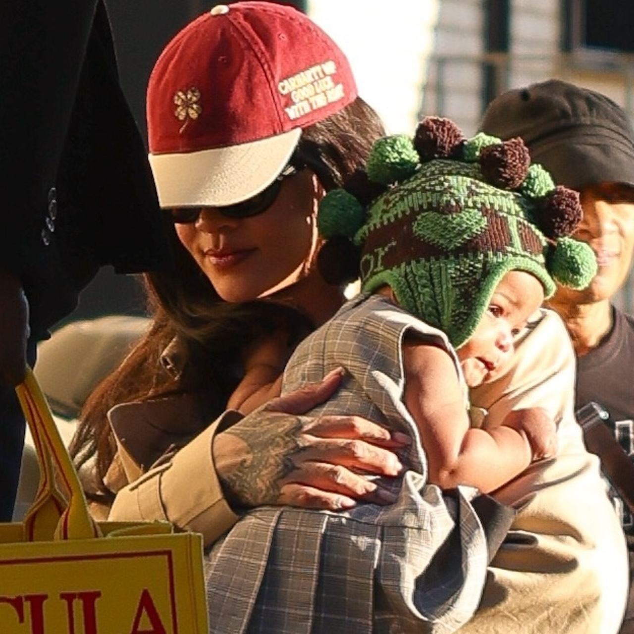 Kızıyla ilk kez dışarıda