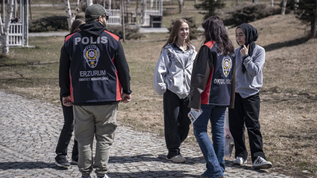 Erzurum'da okullar "veli polisler" ile daha güvenli