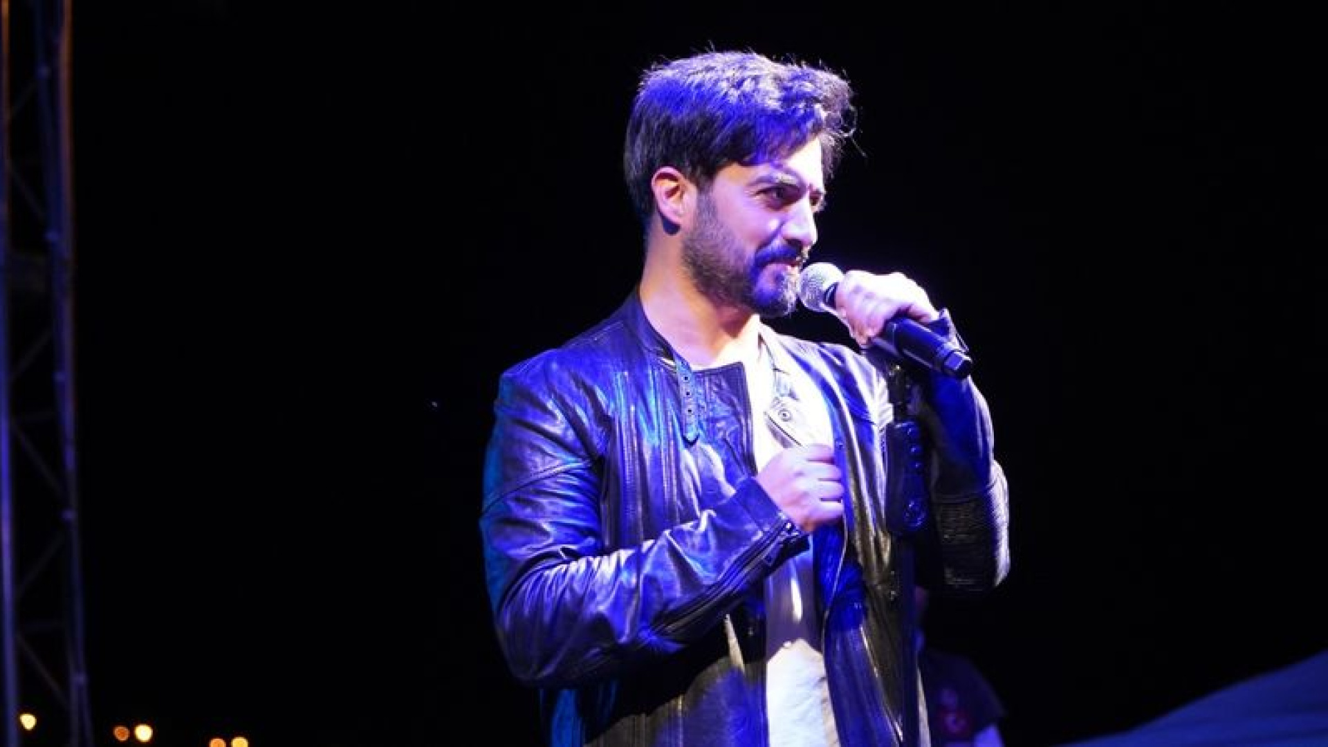 Şarkıcı Yusuf Güney, Ayahuasca Çayı Özendirmesi Nedeniyle Tutuklandı