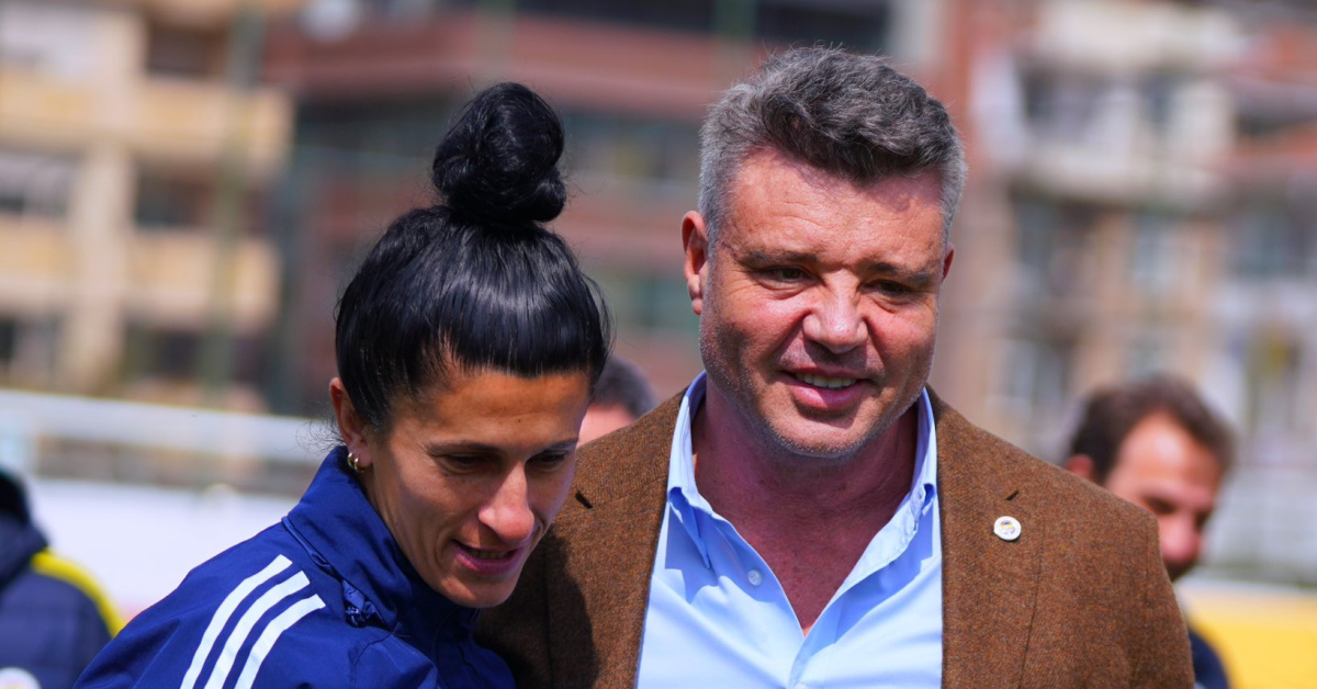 Fenerbahçe Başkanı Saran Kadın Futbol Takıma Ziyaret