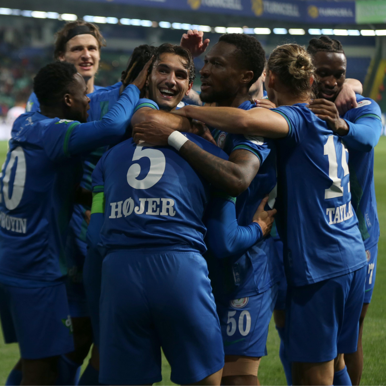 Rizespor 2 maç sonra kazandı!