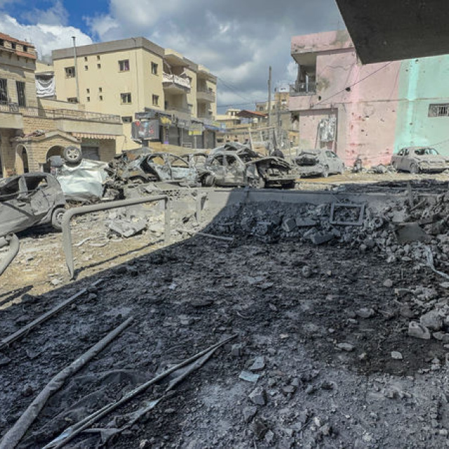 İsrail'in Lübnan'a saldırıları sürüyor