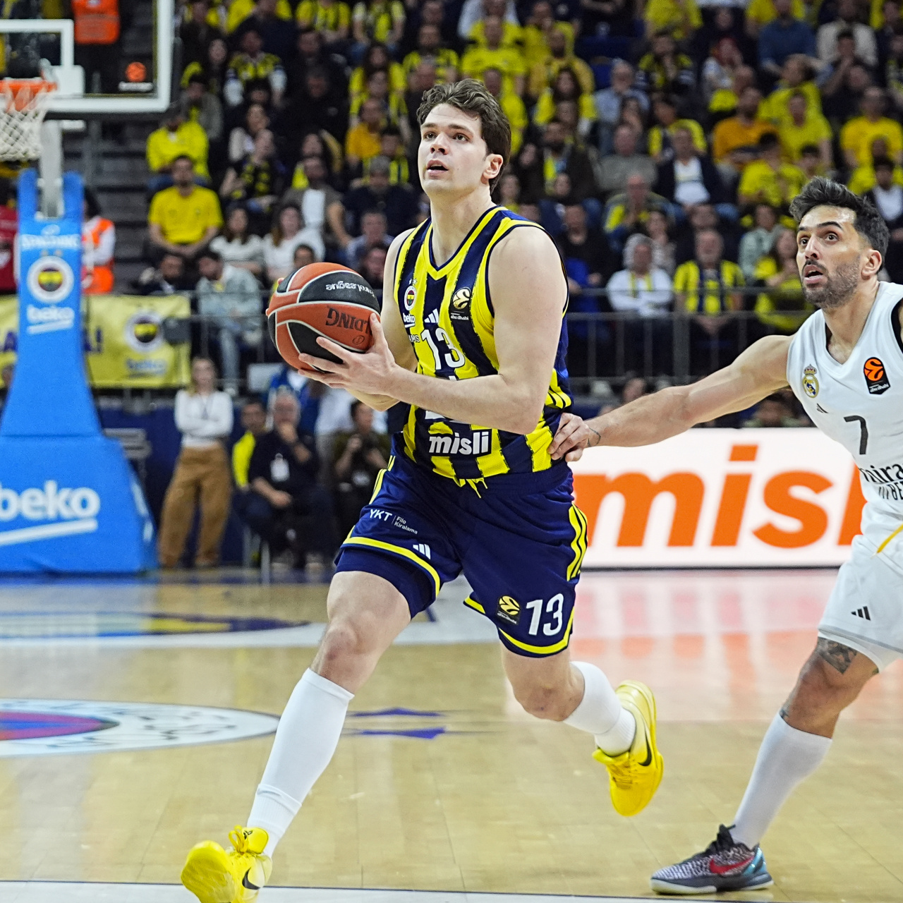 F.Bahçe Beko sonunu getiremedi!