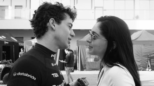 Birbirlerini sildiler