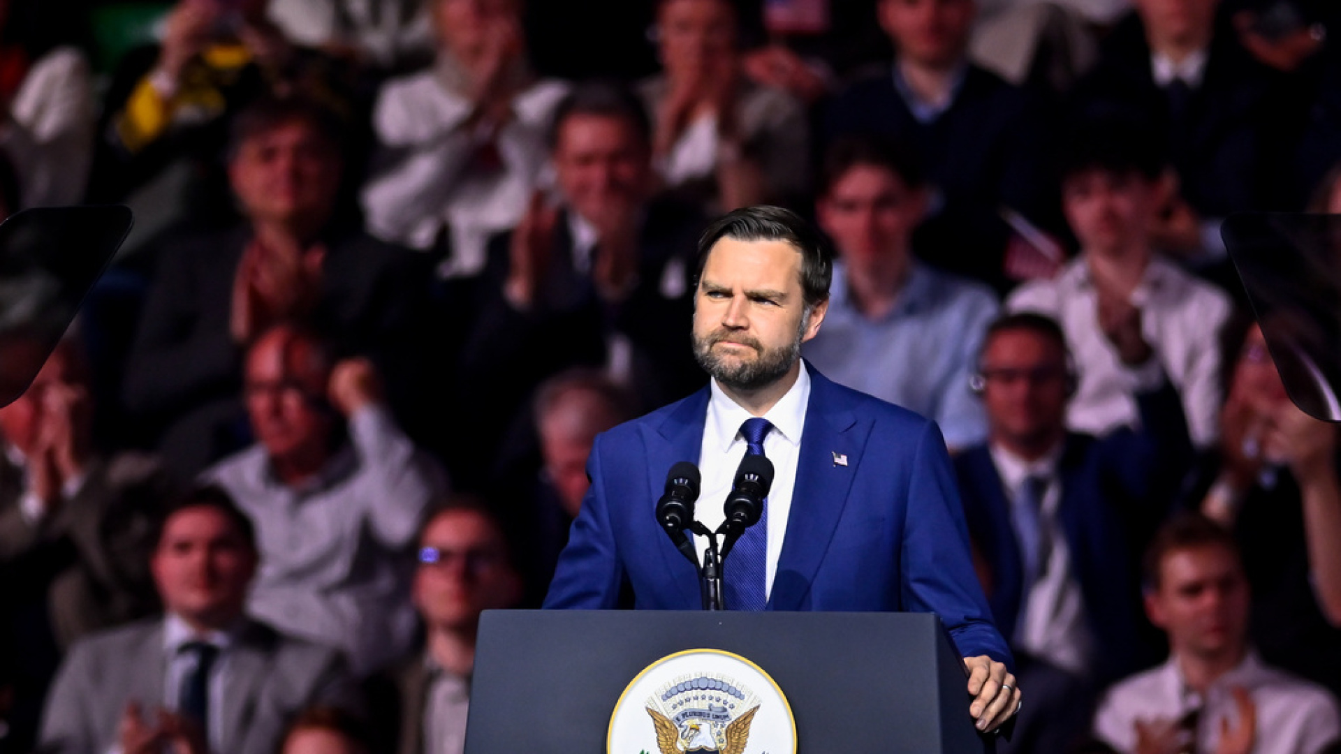 ABD Başkan Yardımcısı Vance'in kritik sınavı: İran ile görüşmelere liderlik etmek üzere Pakistan'a gidecek | Dış Haberler