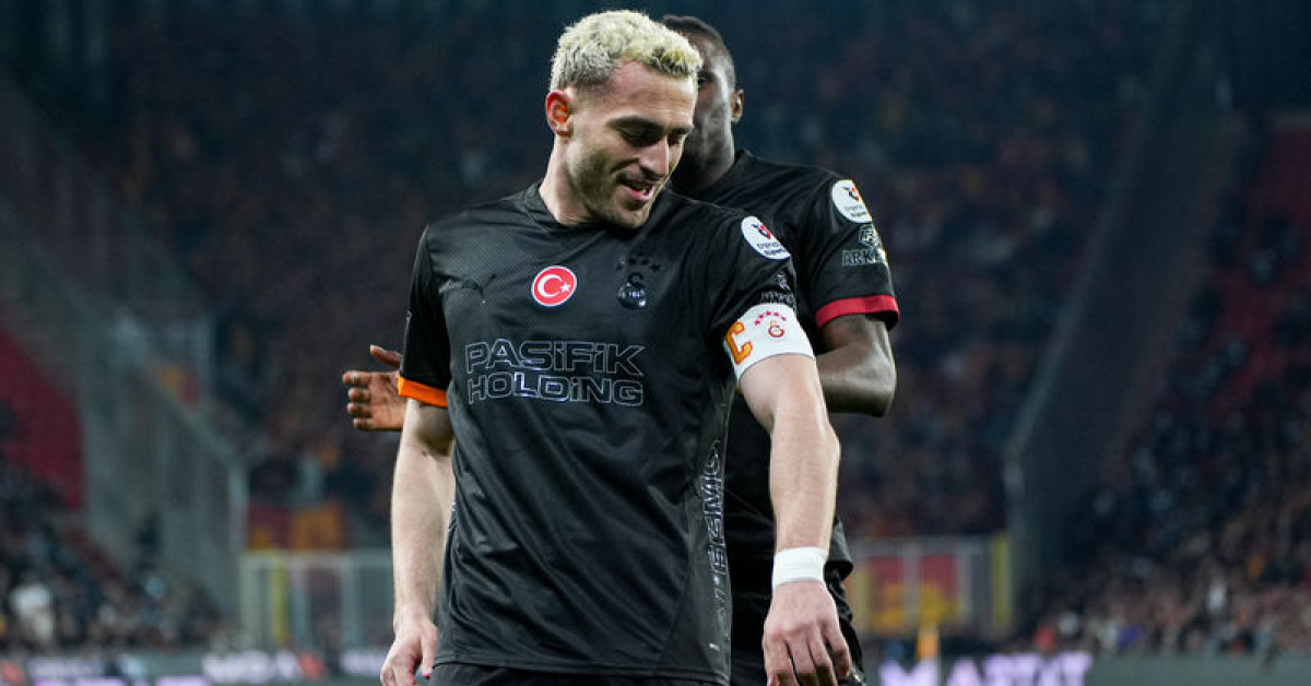 Barış Alper Yılmaz Galatasaray'daperformans gösteriyor
