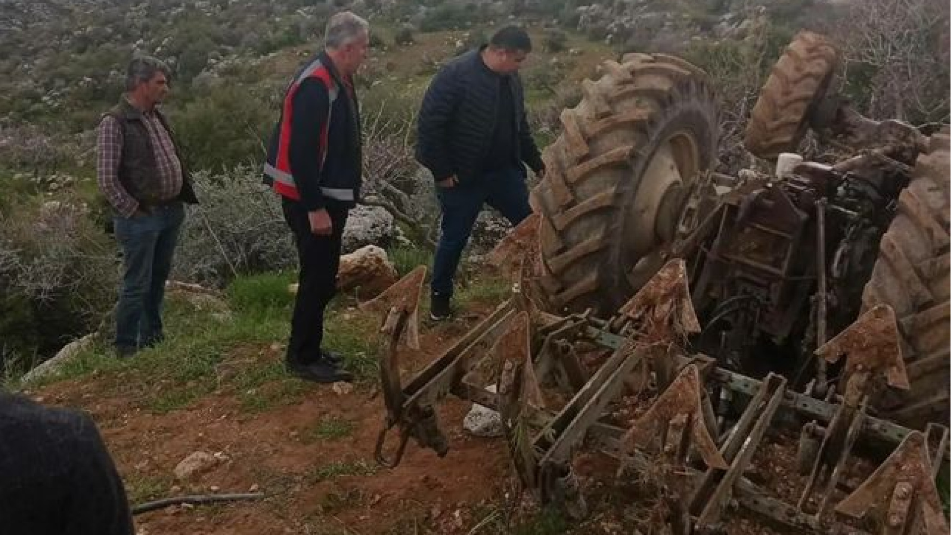 Adıyaman'da traktör devrildi: 1 ölü